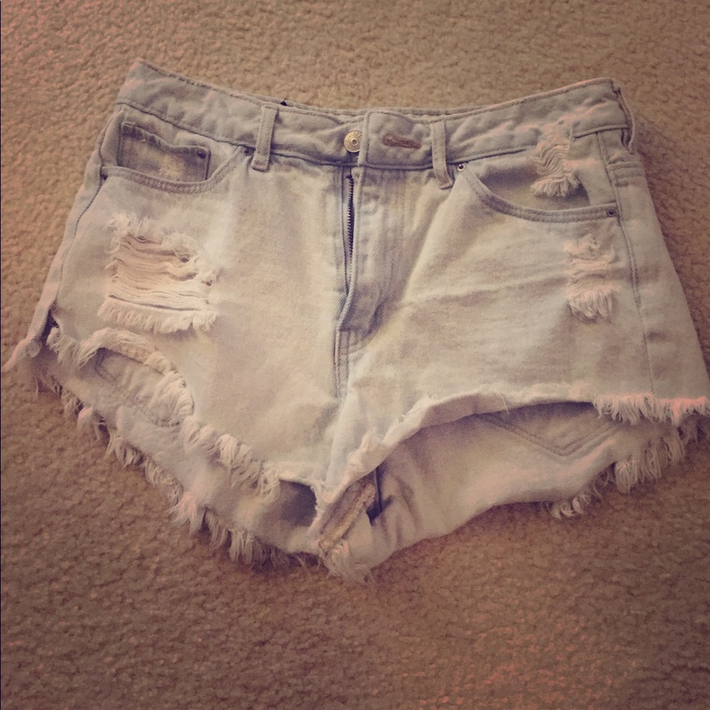 High waisted distressed Denim jean Shorts
